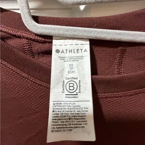 Athleta Momentum Seamless Top. Brand new with tags.